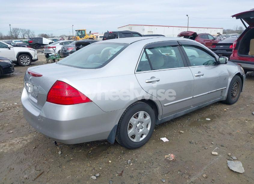 Photo 4 of 2007 Honda Accord 2.4 LX (VIN 1HGCM56407A102025)