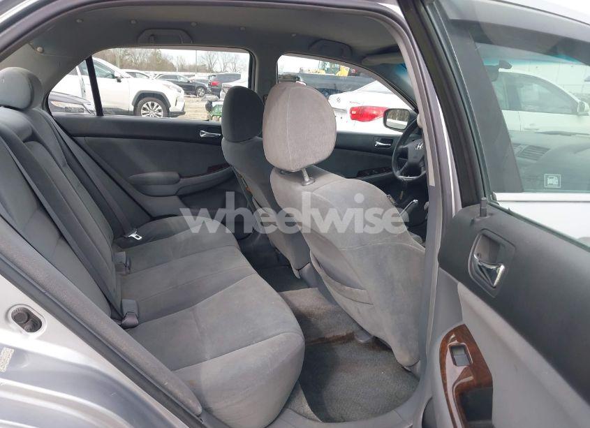 Photo 8 of 2007 Honda Accord 2.4 LX (VIN 1HGCM56407A102025)