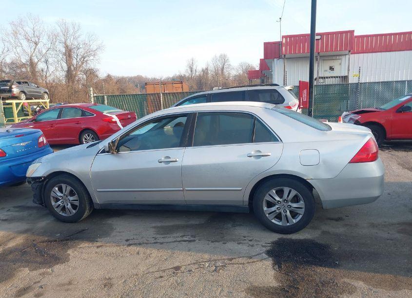 Photo 15 of 2007 Honda Accord 2.4 LX (VIN 1HGCM56407A170308)