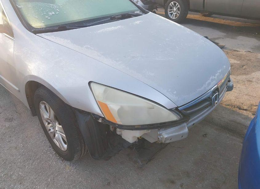 Photo 18 of 2007 Honda Accord 2.4 LX (VIN 1HGCM56407A170308)