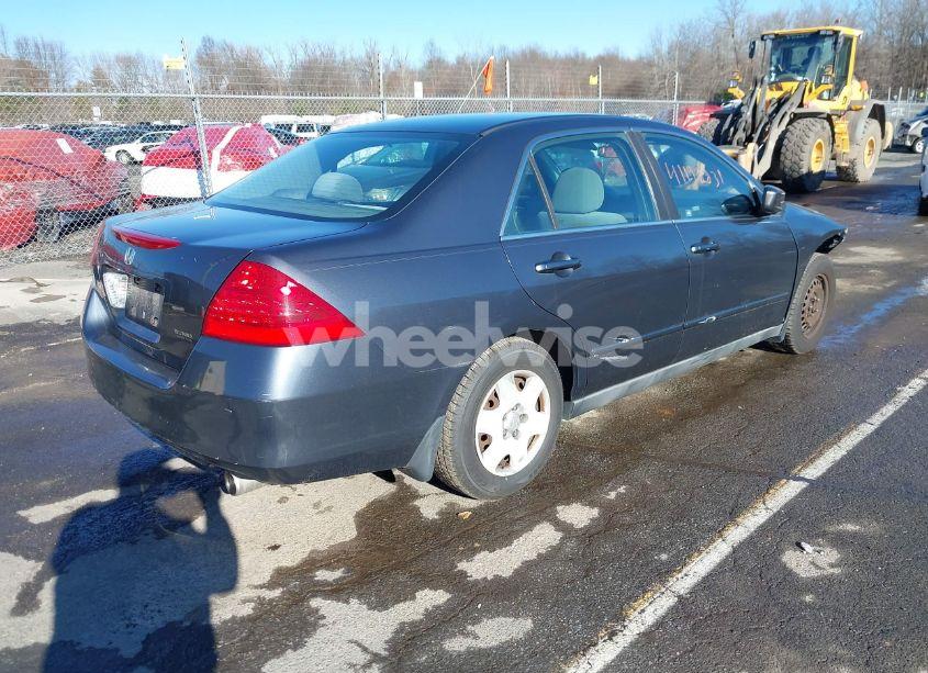 Photo 4 of 2007 Honda Accord 2.4 LX (VIN 1HGCM56407A222262)
