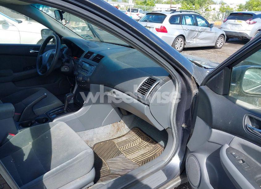 Photo 5 of 2007 Honda Accord 2.4 LX (VIN 1HGCM56407A227932)