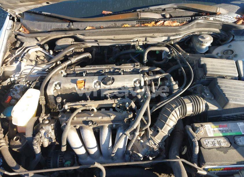 Photo 10 of 2004 Honda Accord 2.4 LX (VIN 1HGCM56414A114650)