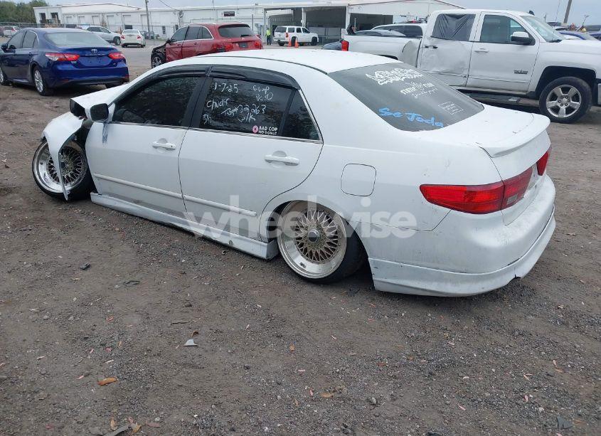 Photo 3 of 2005 Honda Accord 2.4 LX (VIN 1HGCM56415A016994)