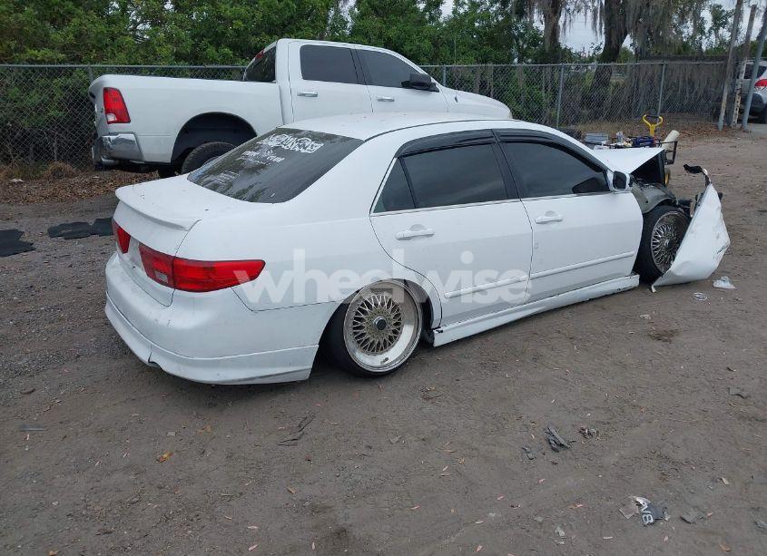 Photo 4 of 2005 Honda Accord 2.4 LX (VIN 1HGCM56415A016994)