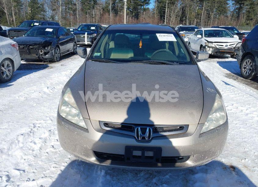Photo 12 of 2005 Honda Accord 2.4 LX (VIN 1HGCM56415A027560)