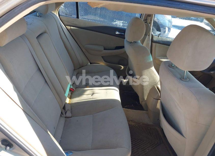 Photo 8 of 2005 Honda Accord 2.4 LX (VIN 1HGCM56415A027560)