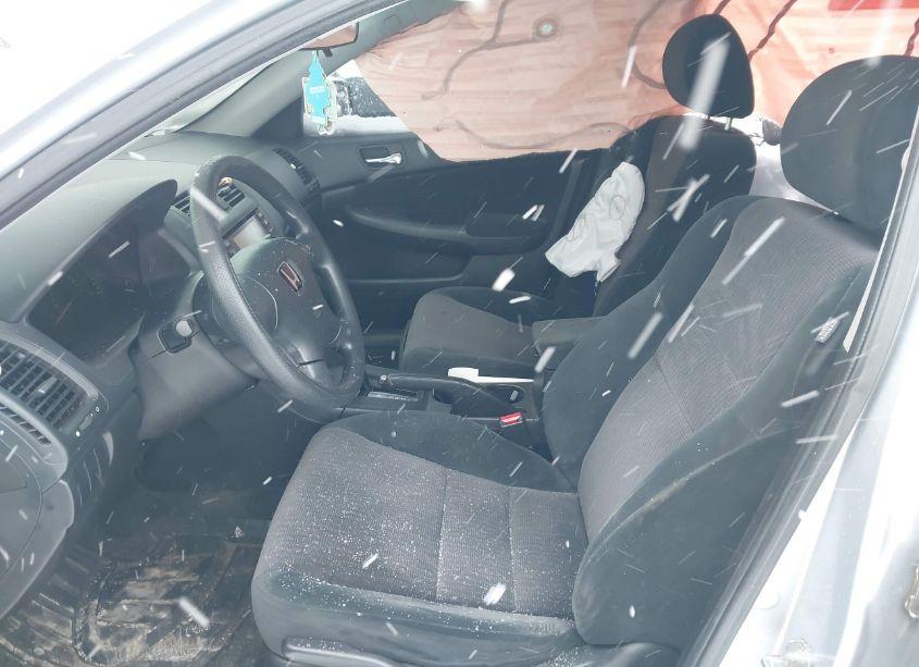 Photo 5 of 2005 Honda Accord 2.4 LX (VIN 1HGCM56415A039529)