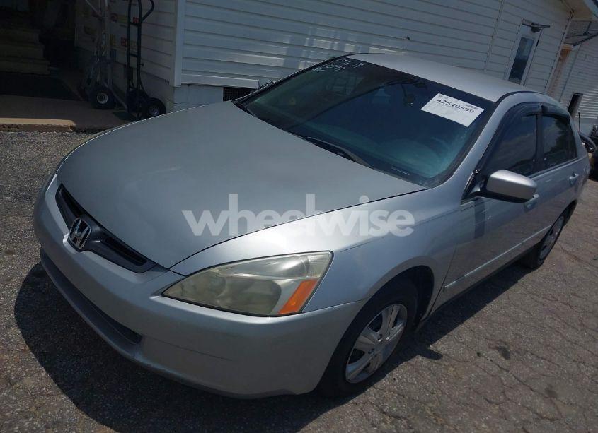 Photo 2 of 2005 Honda Accord 2.4 LX (VIN 1HGCM56415A044312)
