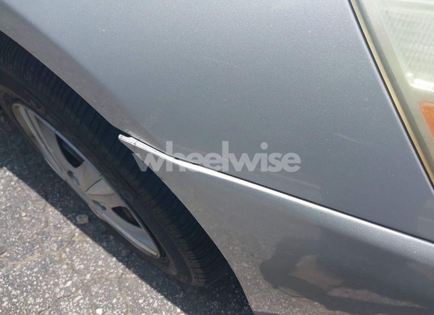 Photo 6 of 2005 Honda Accord 2.4 LX (VIN 1HGCM56415A044312)