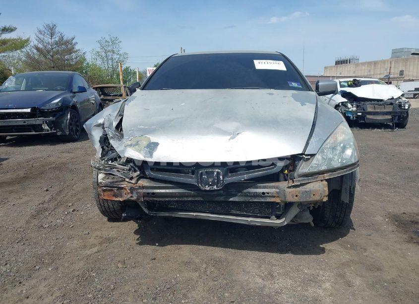 Photo 12 of 2005 Honda Accord 2.4 LX (VIN 1HGCM56415A106162)