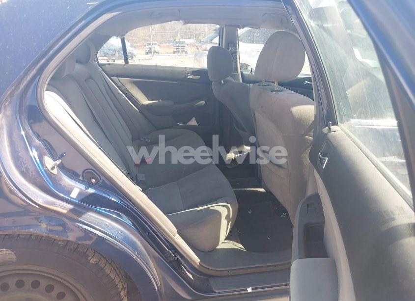 Photo 8 of 2005 Honda Accord 2.4 LX (VIN 1HGCM56415A114570)