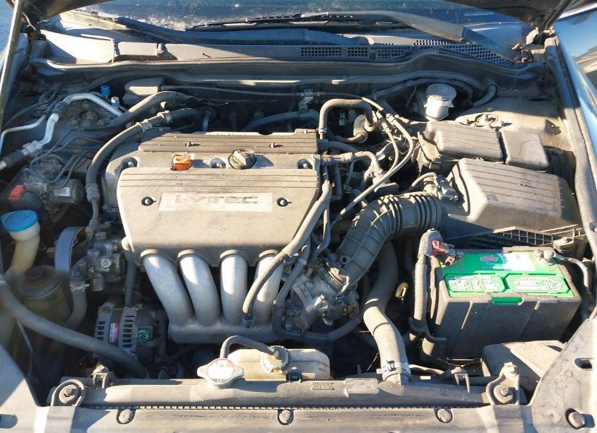 Photo 10 of 2005 Honda Accord SDN (VIN 1HGCM56415A125858)