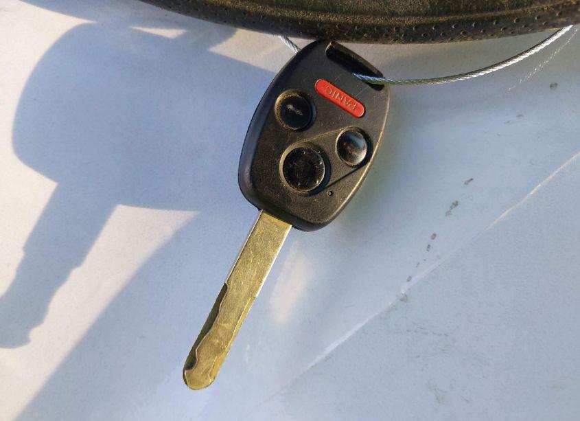 Photo 11 of 2005 Honda Accord SDN (VIN 1HGCM56415A125858)