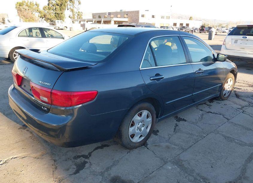 Photo 4 of 2005 Honda Accord SDN (VIN 1HGCM56415A125858)