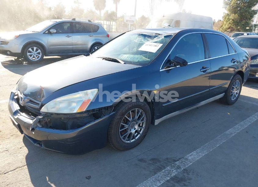 Photo 2 of 2005 Honda Accord 2.4 LX (VIN 1HGCM56415A146645)