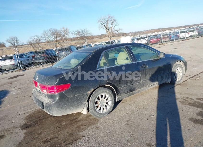 Photo 4 of 2005 Honda Accord 2.4 LX (VIN 1HGCM56415A170489)