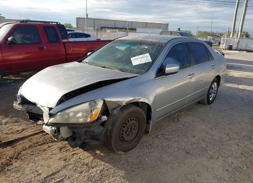 Photo 2 of 2007 Honda Accord 2.4 LX (VIN 1HGCM56417A033443)