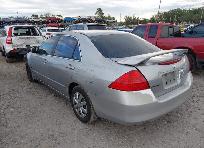 Photo 3 of 2007 Honda Accord 2.4 LX (VIN 1HGCM56417A033443)
