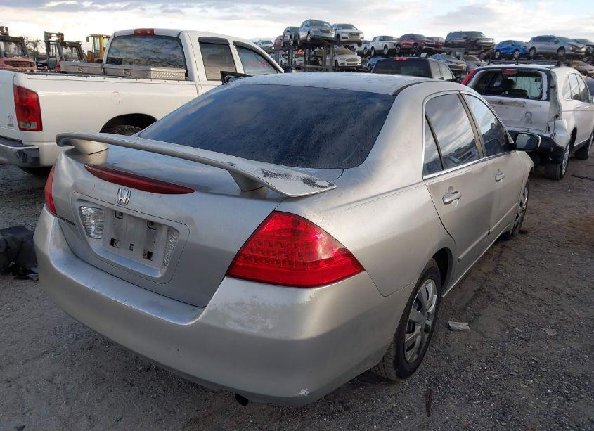 Photo 4 of 2007 Honda Accord 2.4 LX (VIN 1HGCM56417A033443)