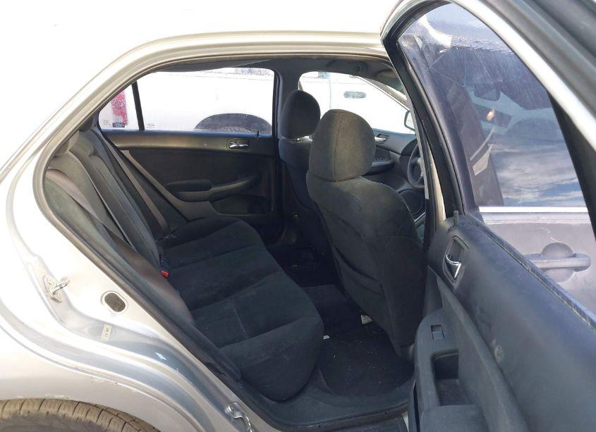 Photo 8 of 2007 Honda Accord 2.4 LX (VIN 1HGCM56417A033443)