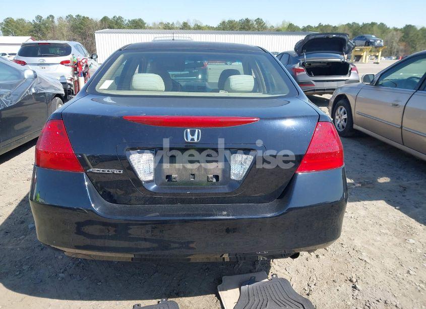 Photo 16 of 2007 Honda Accord 2.4 LX (VIN 1HGCM56417A090693)