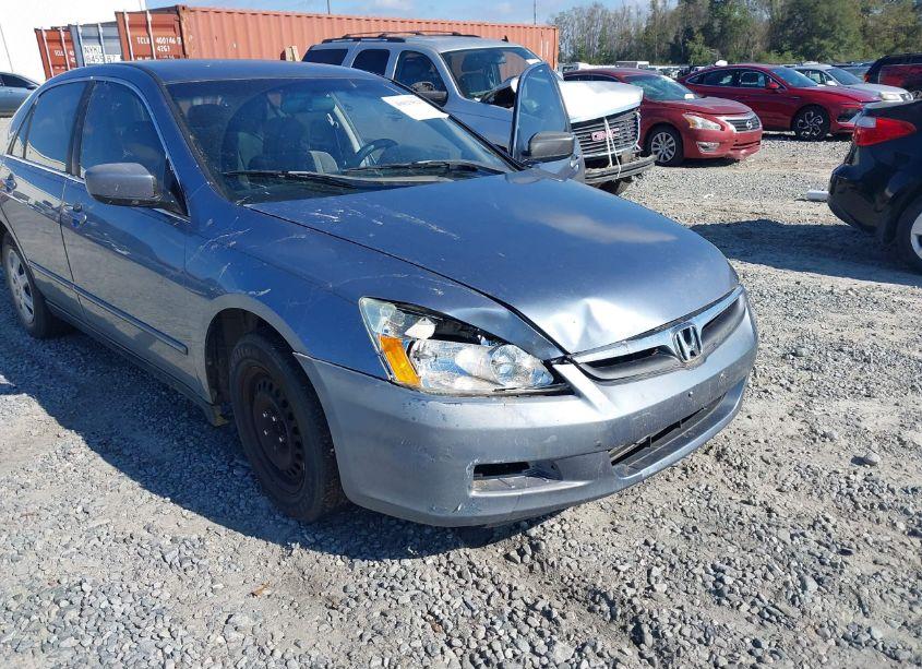 Photo 6 of 2007 Honda Accord 2.4 LX (VIN 1HGCM56417A123420)
