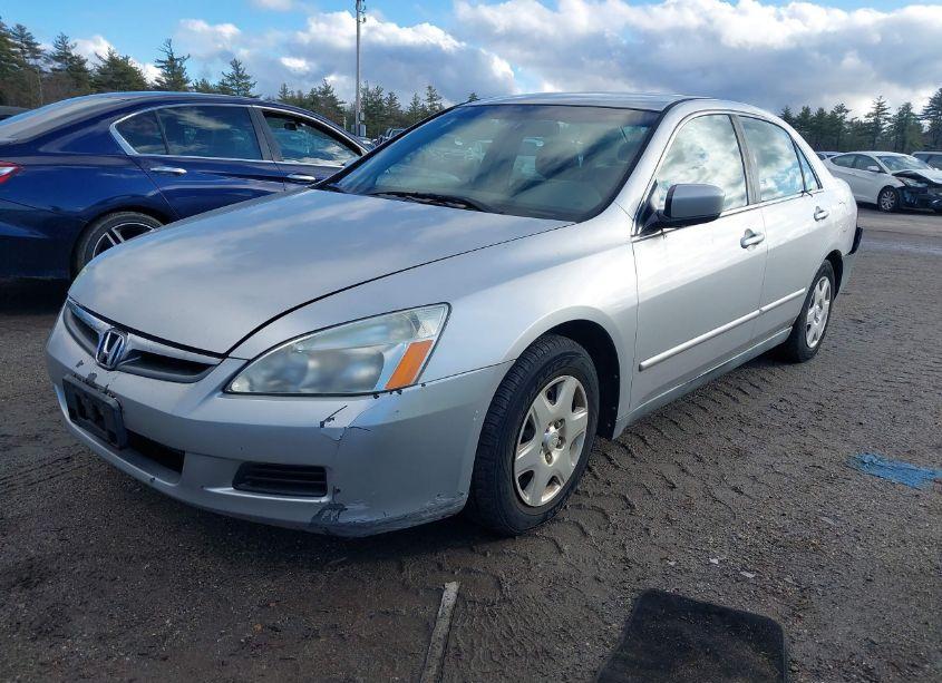 Photo 2 of 2007 Honda Accord 2.4 LX (VIN 1HGCM56417A201176)