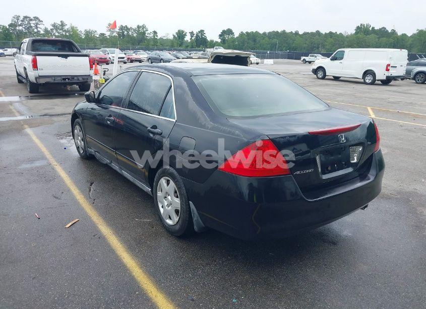 Photo 3 of 2007 Honda Accord 2.4 LX (VIN 1HGCM56417A210850)