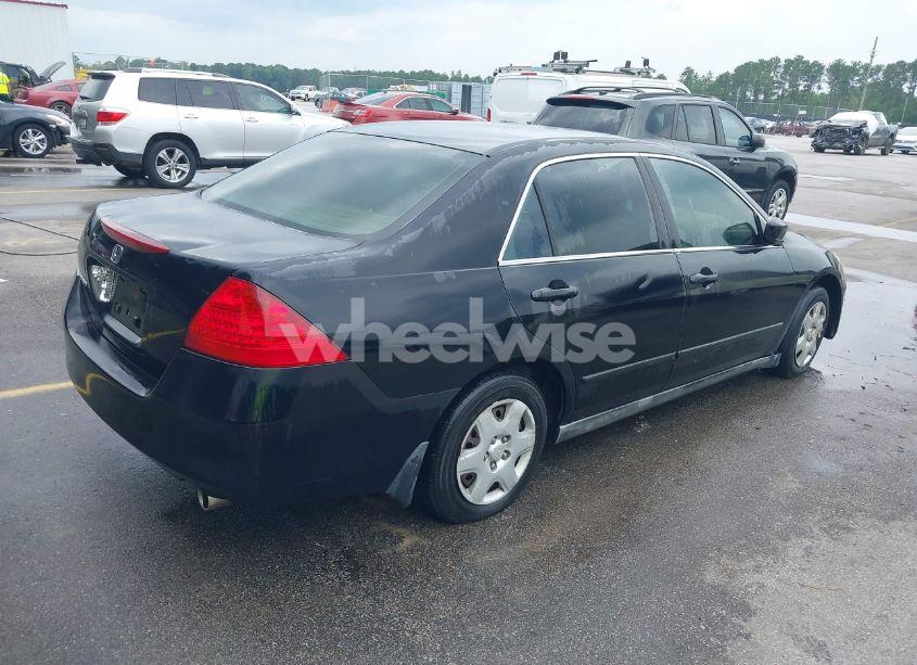 Photo 4 of 2007 Honda Accord 2.4 LX (VIN 1HGCM56417A210850)