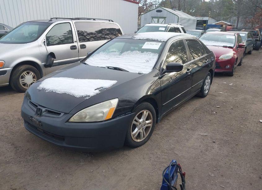 Photo 2 of 2005 Honda Accord 2.4 LX (VIN 1HGCM56425A004658)