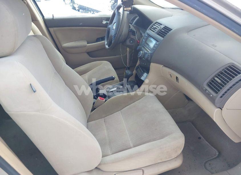 Photo 5 of 2005 Honda Accord 2.4 LX (VIN 1HGCM56425A012212)