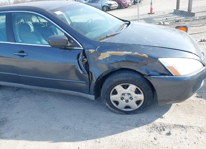 Photo 6 of 2005 Honda Accord 2.4 LX (VIN 1HGCM56425A051060)