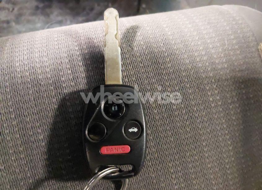 Photo 11 of 2005 Honda Accord 2.4 LX (VIN 1HGCM56425A133452)