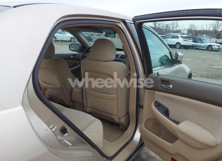 Photo 8 of 2006 Honda Accord 2.4 LX (VIN 1HGCM56426A086893)