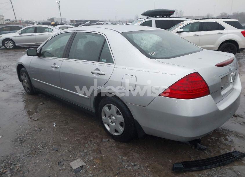 Photo 3 of 2006 Honda Accord 2.4 LX (VIN 1HGCM56426A150818)