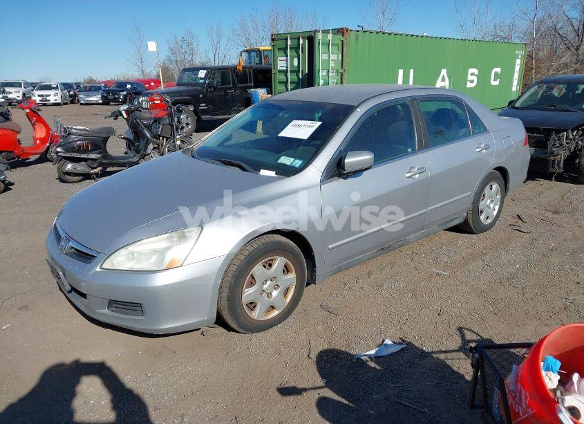 Photo 2 of 2006 Honda Accord 2.4 LX (VIN 1HGCM56426A176397)