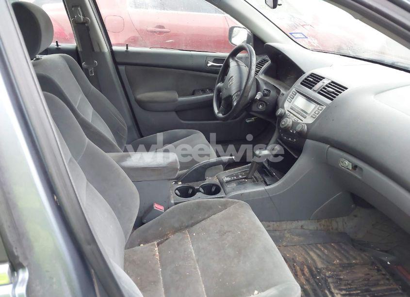 Photo 5 of 2007 Honda Accord 2.4 LX (VIN 1HGCM56427A060490)