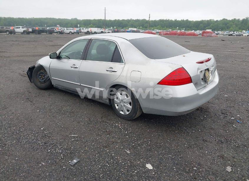 Photo 3 of 2007 Honda Accord 2.4 LX (VIN 1HGCM56427A110840)