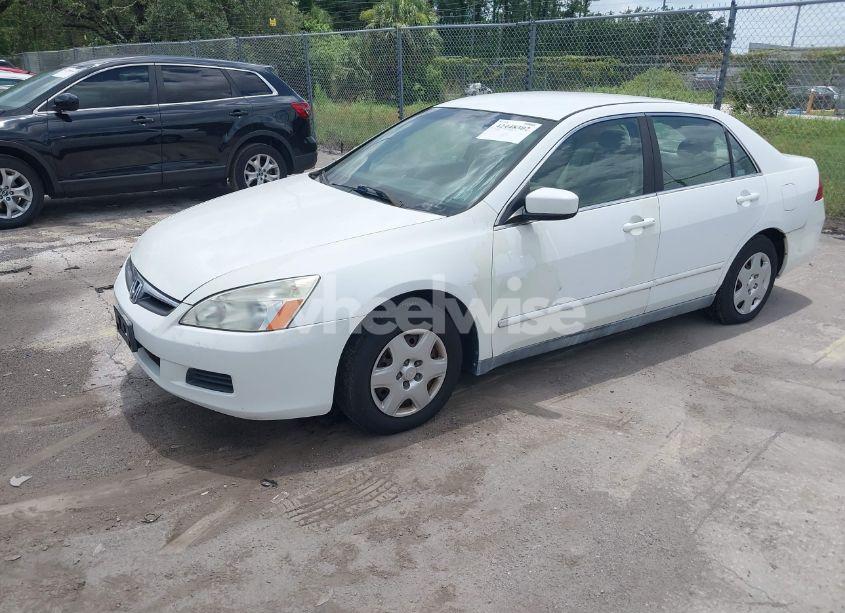Photo 2 of 2007 Honda Accord 2.4 LX (VIN 1HGCM56427A190270)