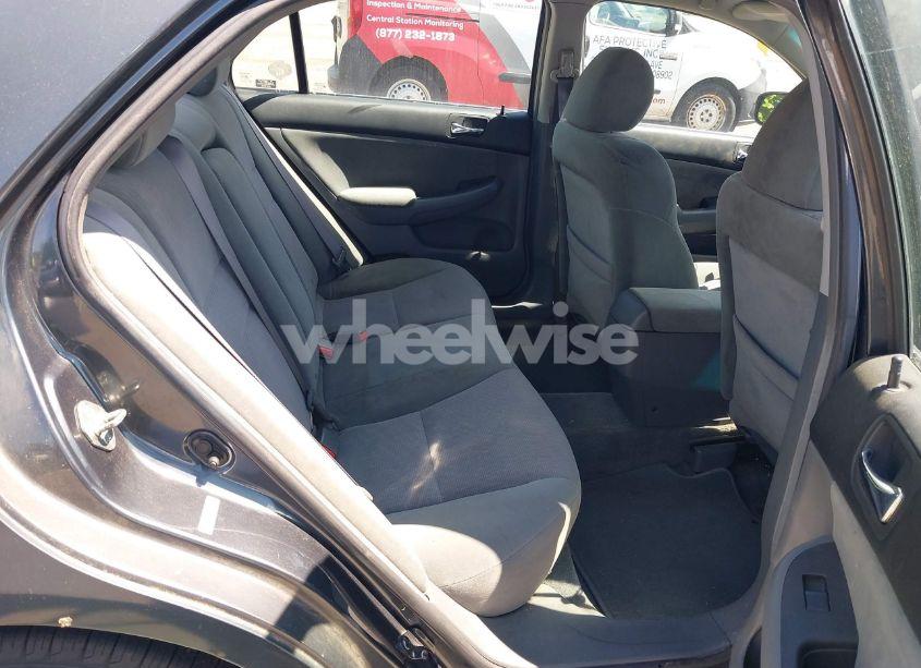 Photo 8 of 2004 Honda Accord 2.4 LX (VIN 1HGCM56434A108509)