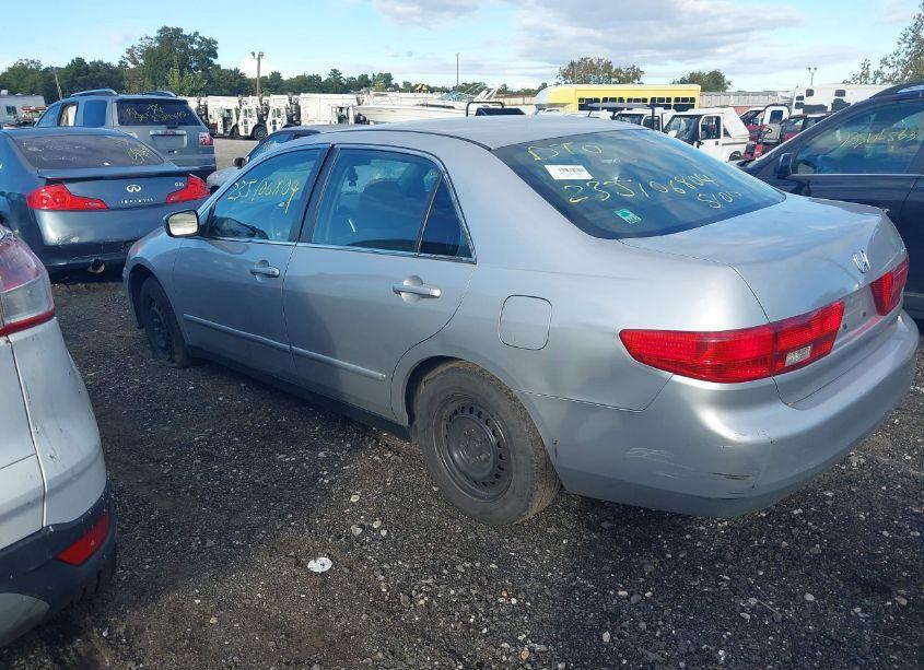 Photo 3 of 2005 Honda Accord 2.4 LX (VIN 1HGCM56435A019167)