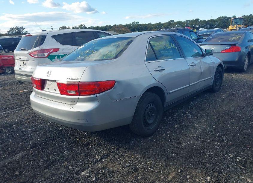 Photo 4 of 2005 Honda Accord 2.4 LX (VIN 1HGCM56435A019167)