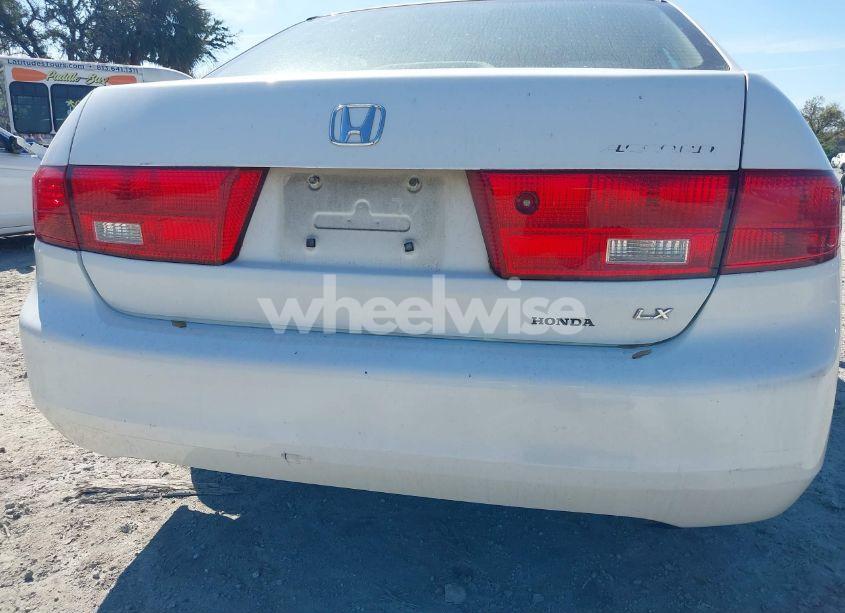 Photo 13 of 2005 Honda Accord 2.4 LX (VIN 1HGCM56435A032906)