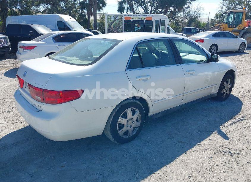 Photo 4 of 2005 Honda Accord 2.4 LX (VIN 1HGCM56435A032906)