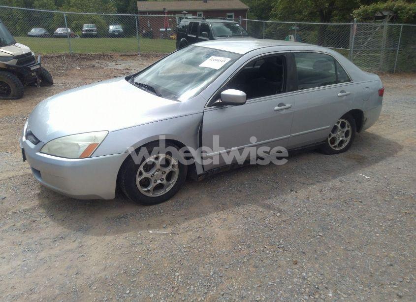 Photo 2 of 2005 Honda Accord 2.4 LX (VIN 1HGCM56435A060785)