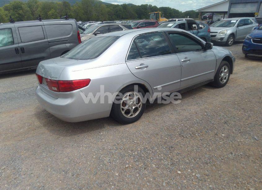 Photo 4 of 2005 Honda Accord 2.4 LX (VIN 1HGCM56435A060785)