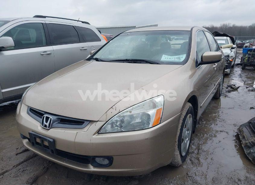 Photo 2 of 2005 Honda Accord 2.4 LX (VIN 1HGCM56435A167111)