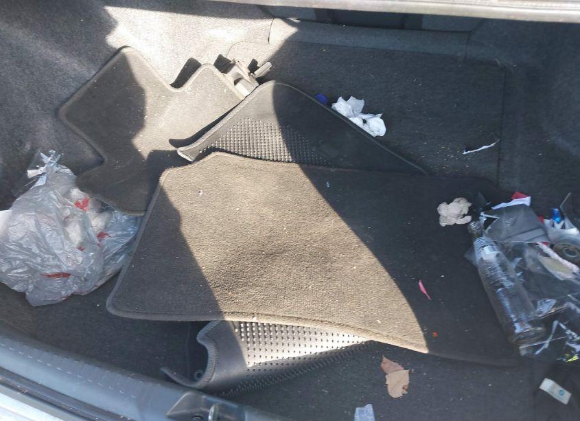 Photo 12 of 2005 Honda Accord 2.4 LX (VIN 1HGCM56435A177041)