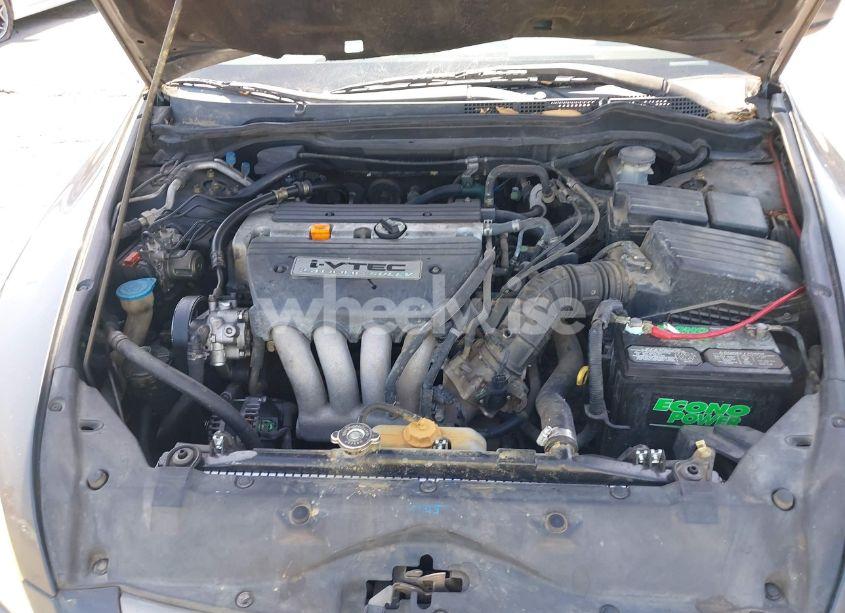 Photo 10 of 2005 Honda Accord 2.4 LX (VIN 1HGCM56435A193398)